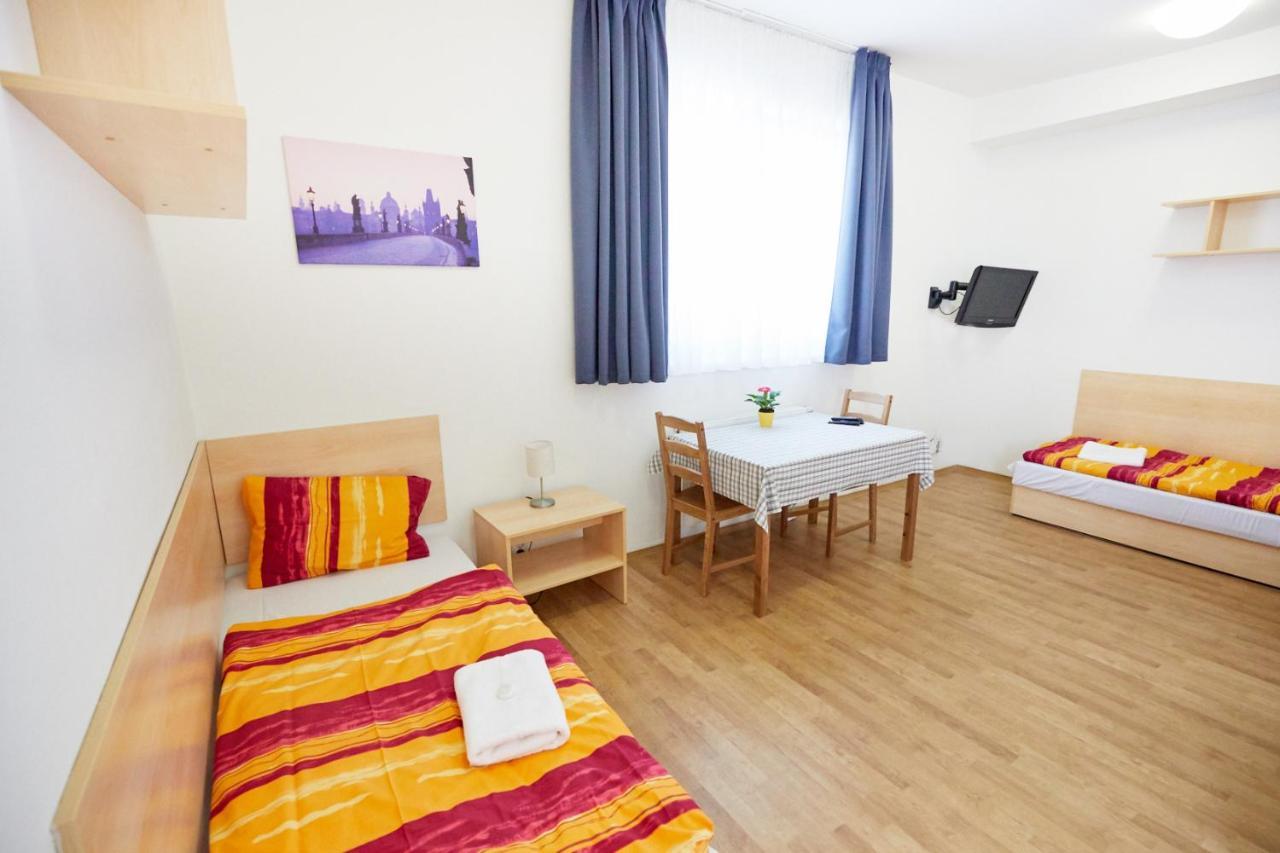 University Hotel Praha Eksteriør bilde
